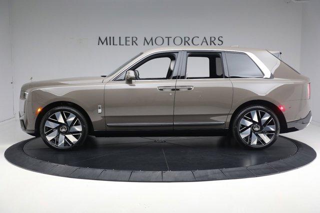 used 2025 Rolls-Royce Cullinan car, priced at $459,900