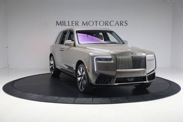 used 2025 Rolls-Royce Cullinan car, priced at $459,900