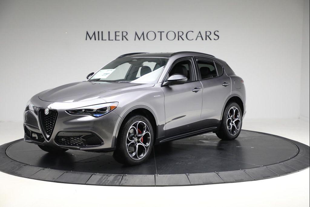 new 2025 Alfa Romeo Stelvio car