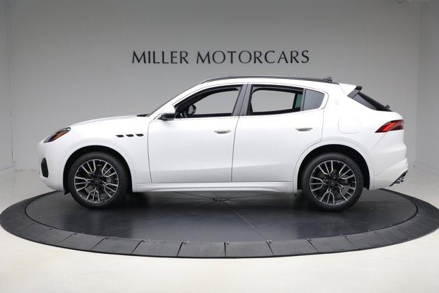 new 2025 Maserati Grecale car, priced at $73,499