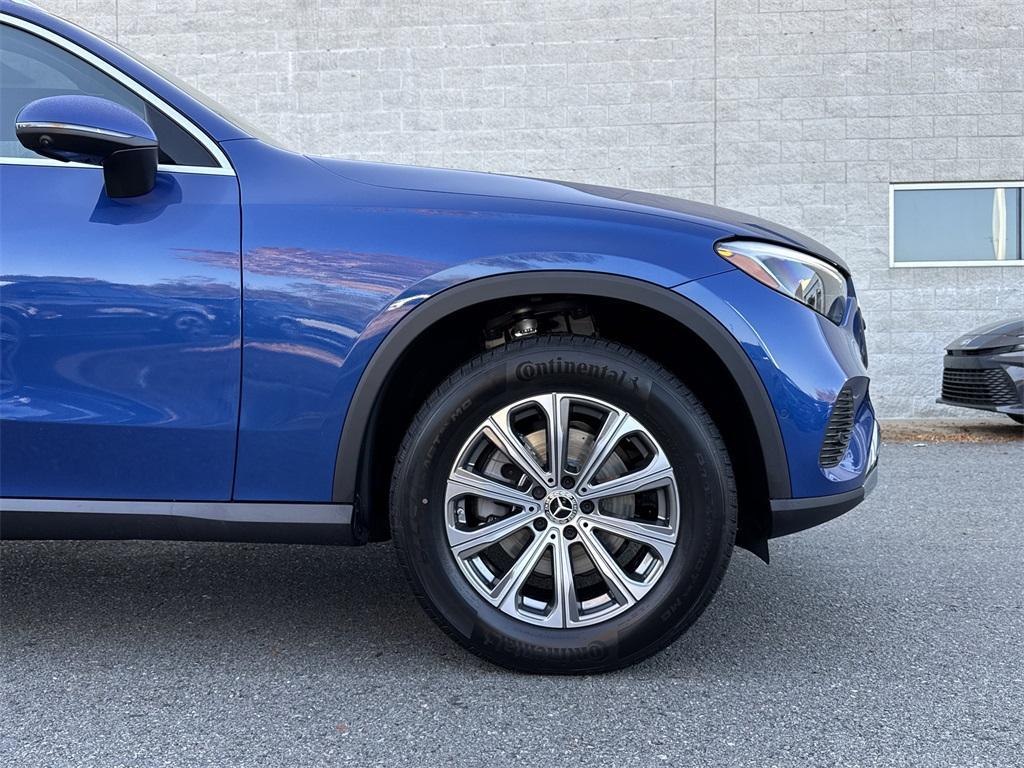 new 2026 Mercedes-Benz GLC 300 car, priced at $58,905