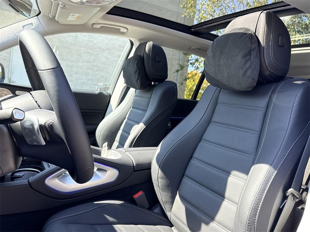 new 2026 Mercedes-Benz GLE 450 car, priced at $91,150