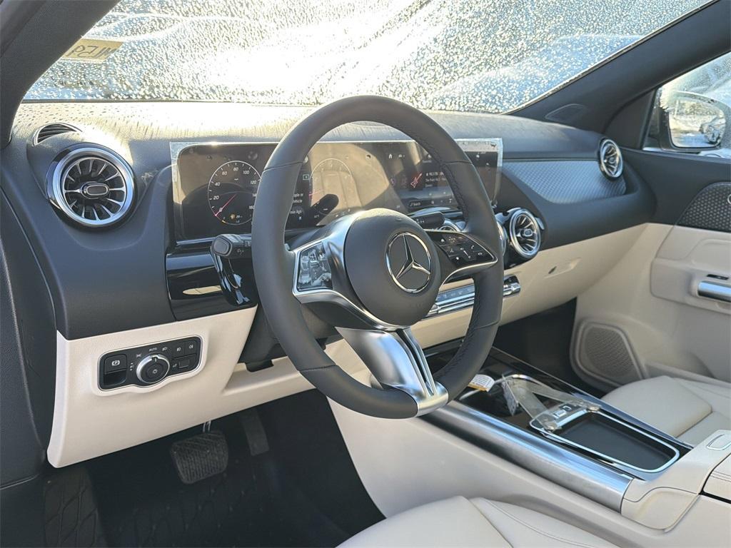 new 2026 Mercedes-Benz GLA 250 car, priced at $48,635