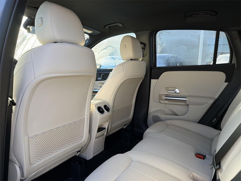 new 2026 Mercedes-Benz GLA 250 car, priced at $48,635