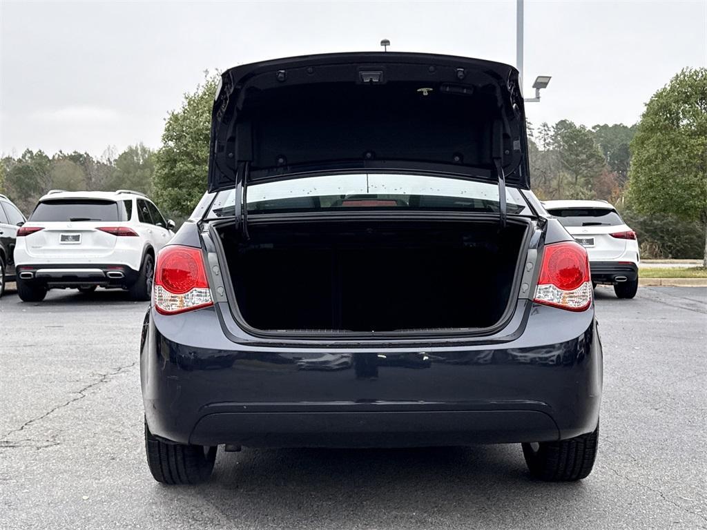 used 2016 Chevrolet Cruze Limited car, priced at $8,900