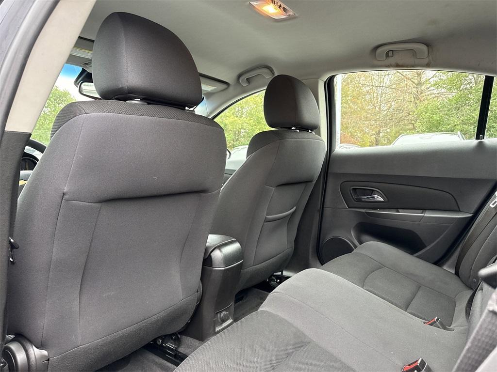 used 2016 Chevrolet Cruze Limited car, priced at $8,900