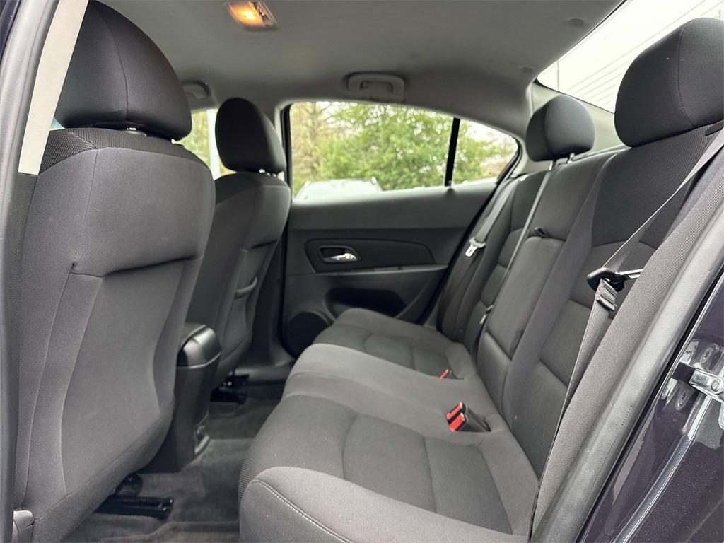 used 2016 Chevrolet Cruze Limited car, priced at $8,900