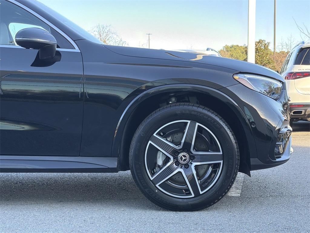 new 2025 Mercedes-Benz GLC 300 car, priced at $57,835