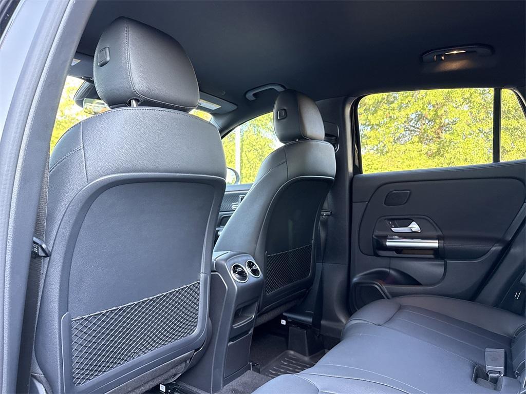 used 2025 Mercedes-Benz GLA 250 car, priced at $37,951