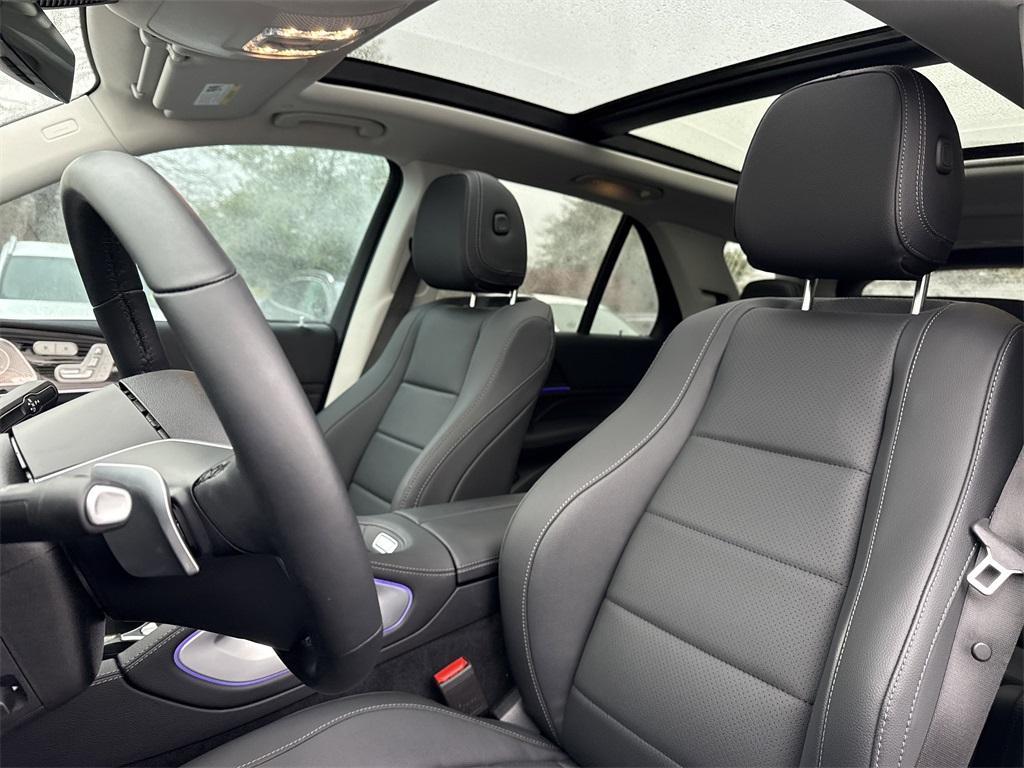 used 2025 Mercedes-Benz GLE 350 car, priced at $61,544