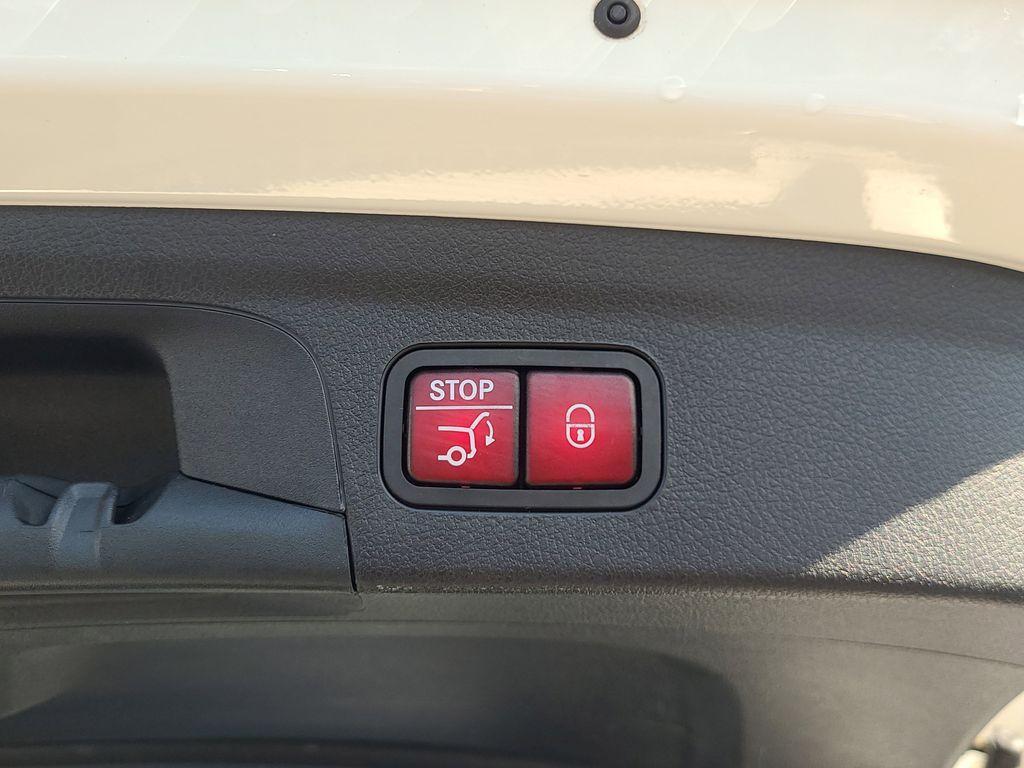 used 2021 Mercedes-Benz GLE 350 car, priced at $31,500