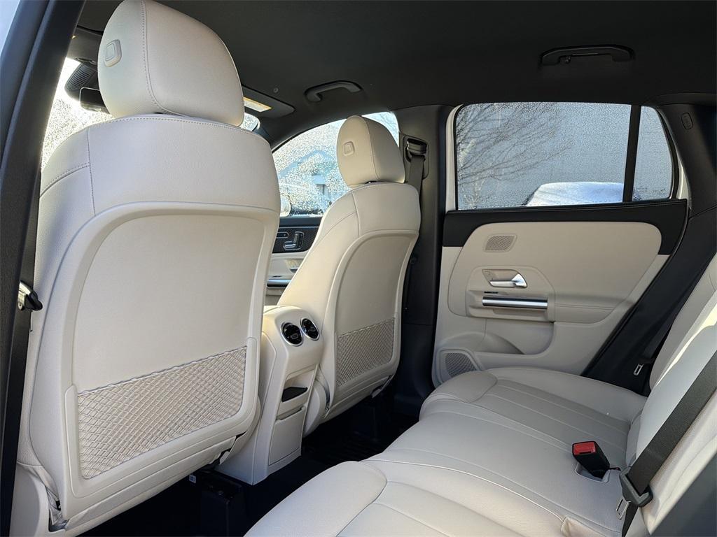 new 2026 Mercedes-Benz GLA 250 car, priced at $47,535