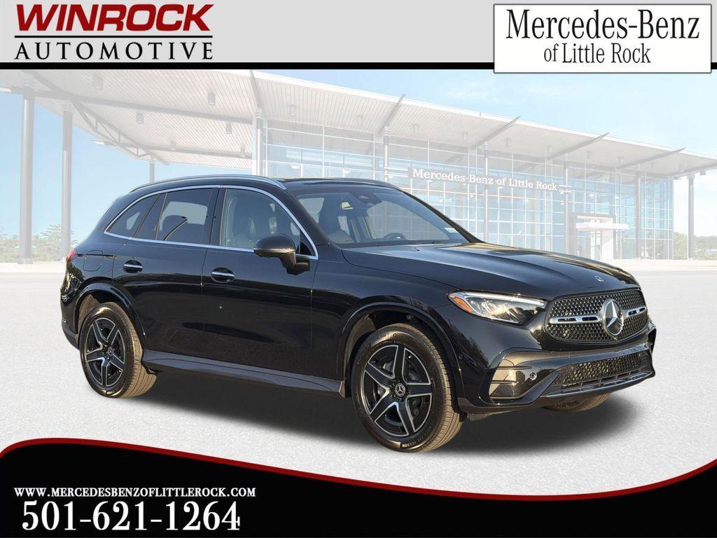 new 2026 Mercedes-Benz GLC 300 car, priced at $61,585