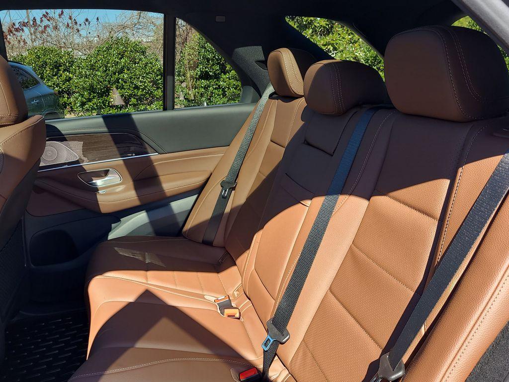 new 2026 Mercedes-Benz GLE 450 car, priced at $83,980