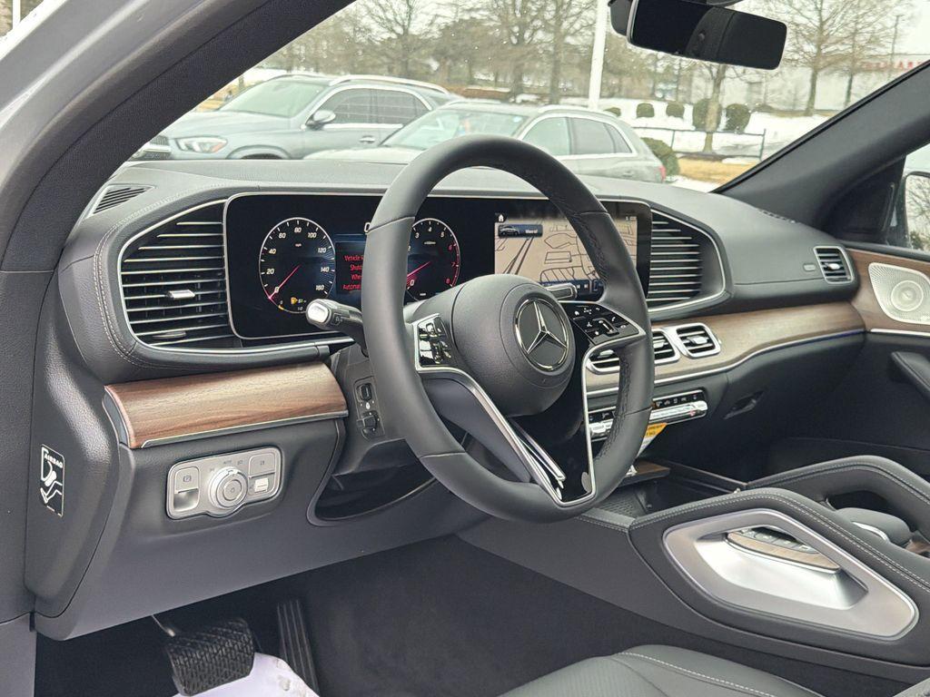 new 2026 Mercedes-Benz GLE 450 car, priced at $81,110