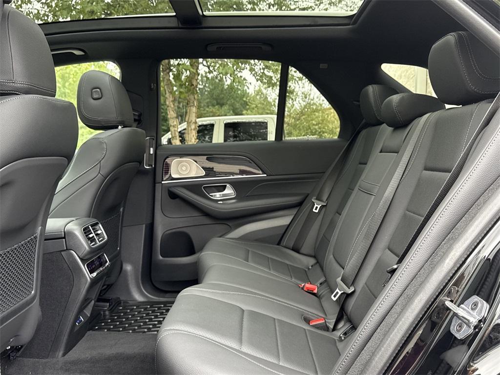 new 2026 Mercedes-Benz GLE 350 car, priced at $77,665