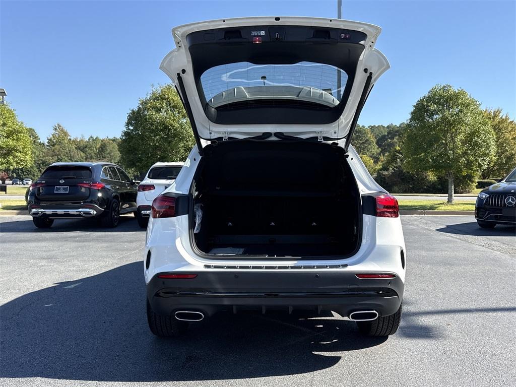 used 2025 Mercedes-Benz GLA 250 car, priced at $39,321