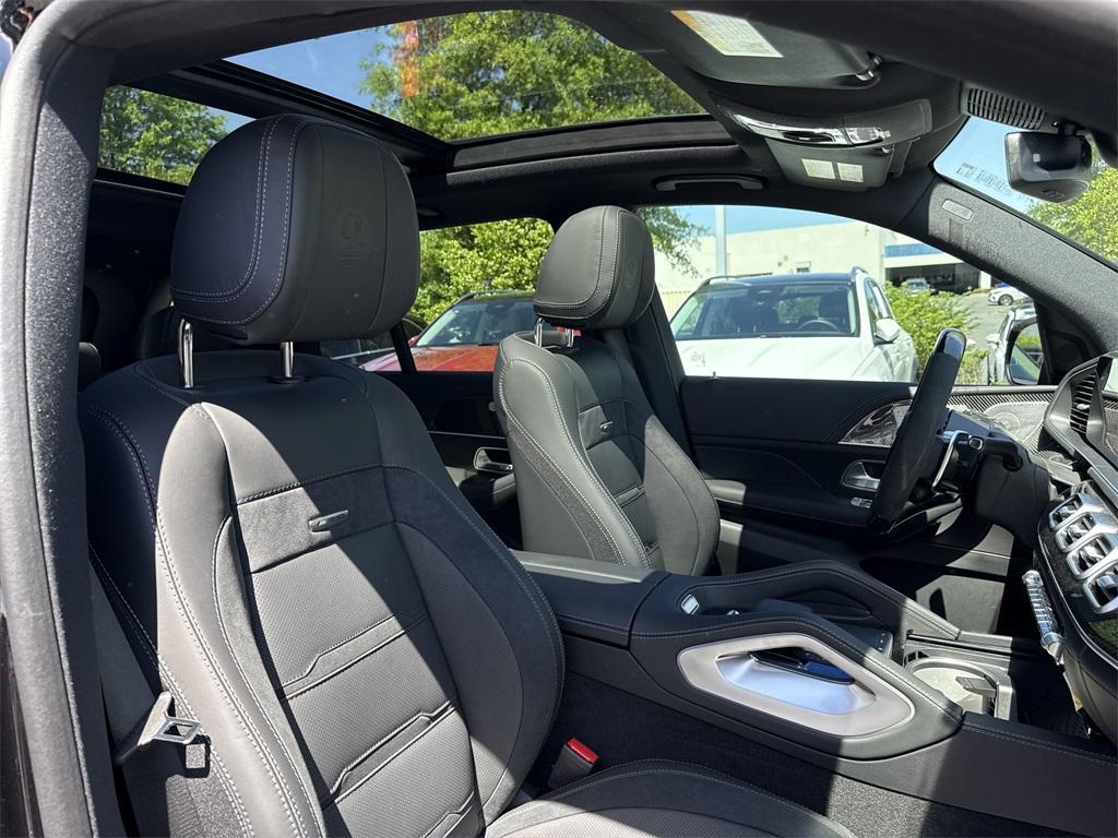 new 2025 Mercedes-Benz AMG GLE 53 car, priced at $100,620