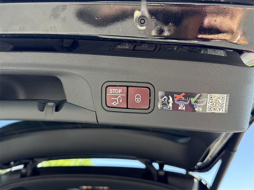 new 2025 Mercedes-Benz AMG GLE 53 car, priced at $100,620