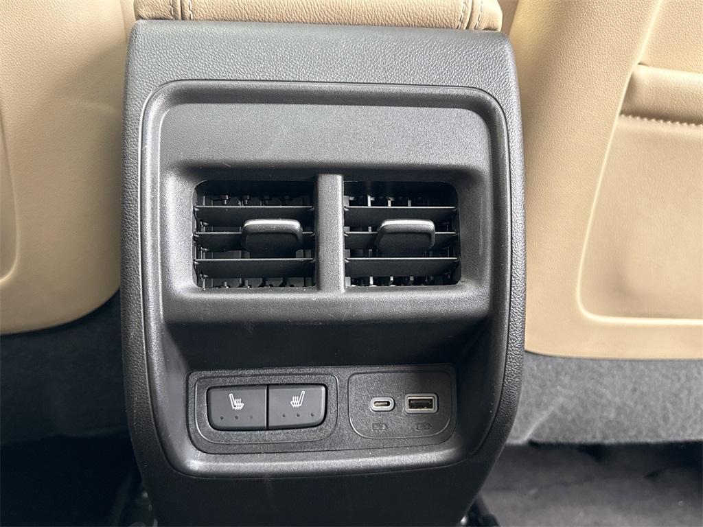 used 2024 Cadillac XT4 car, priced at $30,465