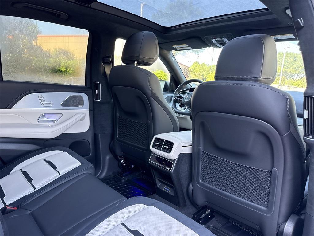 new 2025 Mercedes-Benz AMG GLE 63 car, priced at $137,320