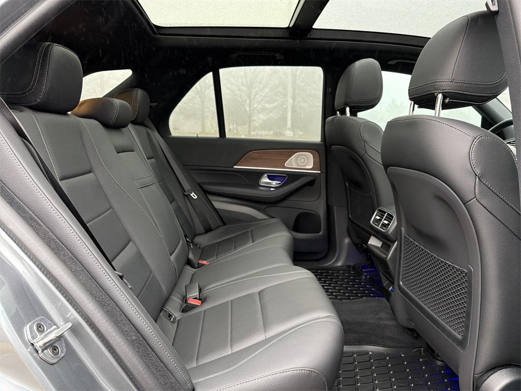 new 2026 Mercedes-Benz GLE 350 car, priced at $71,650