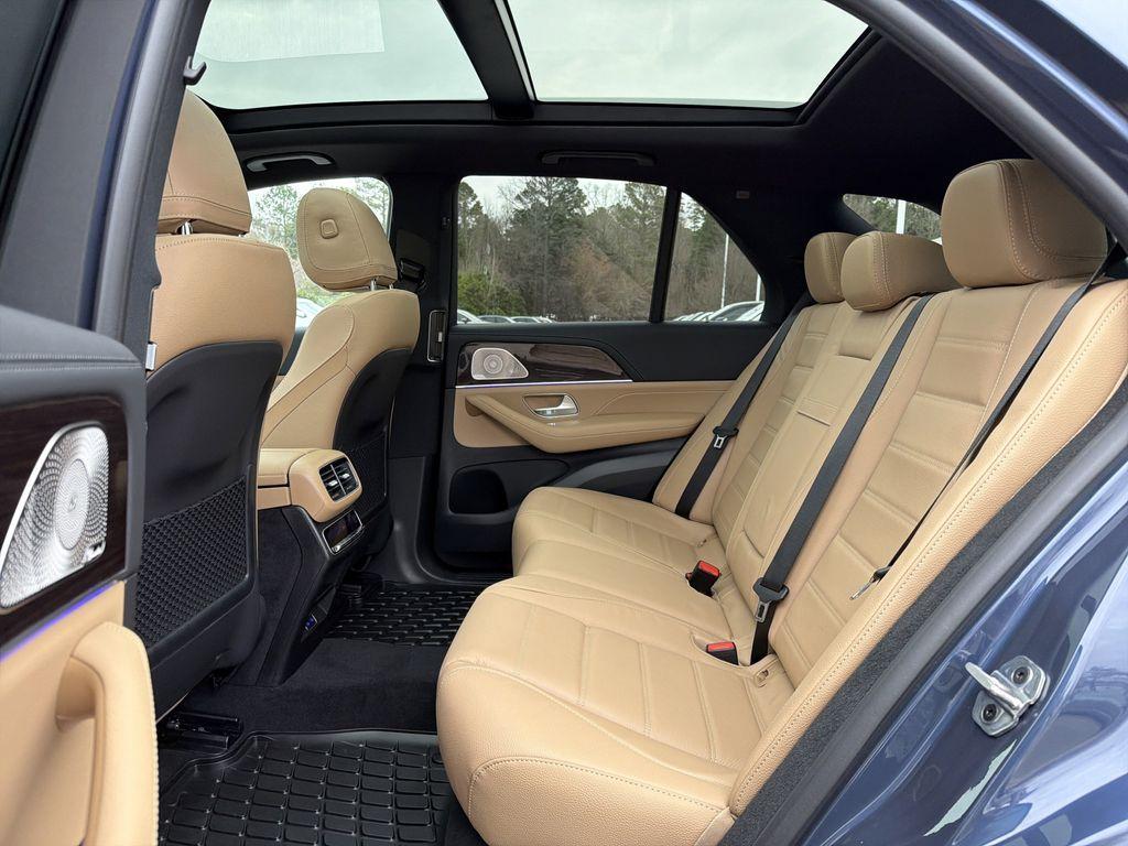 new 2026 Mercedes-Benz GLE 450 car, priced at $86,770