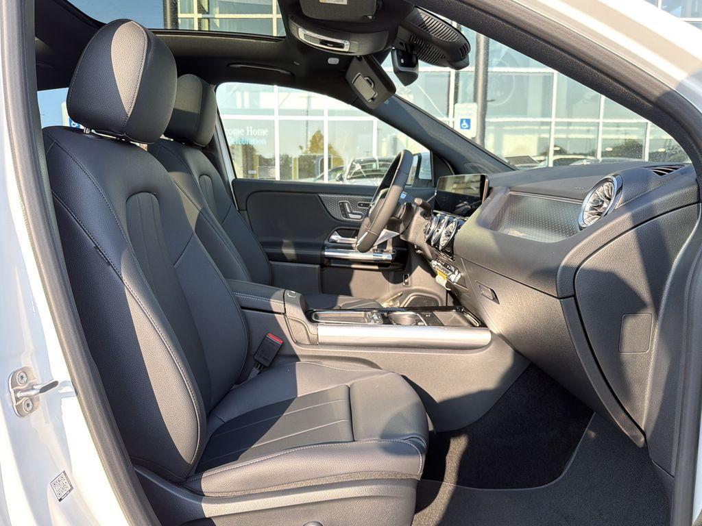 new 2026 Mercedes-Benz GLA 250 car, priced at $50,500