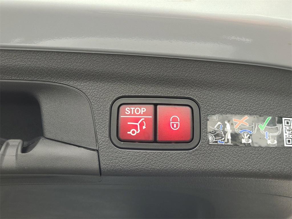 new 2026 Mercedes-Benz GLE 350 car, priced at $75,065