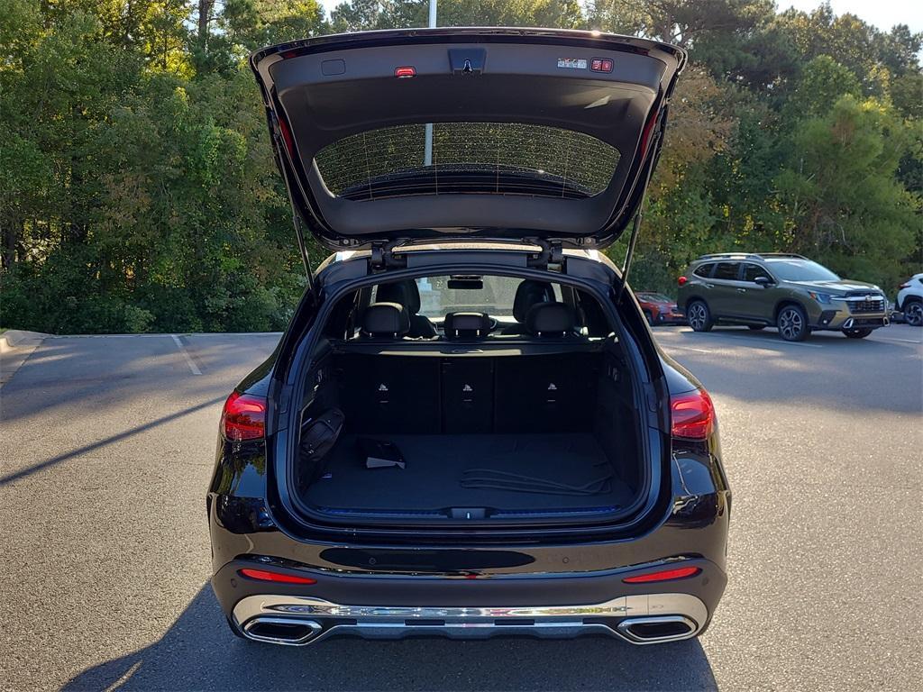 new 2026 Mercedes-Benz GLC 300 car, priced at $58,450