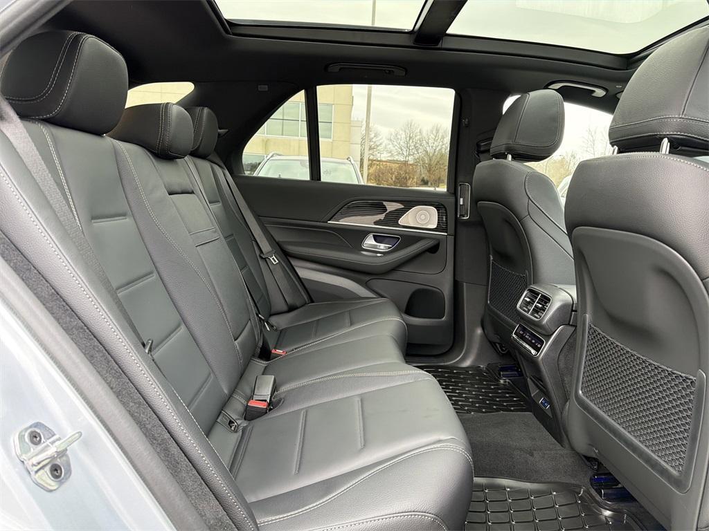 new 2026 Mercedes-Benz GLE 350 car, priced at $84,330