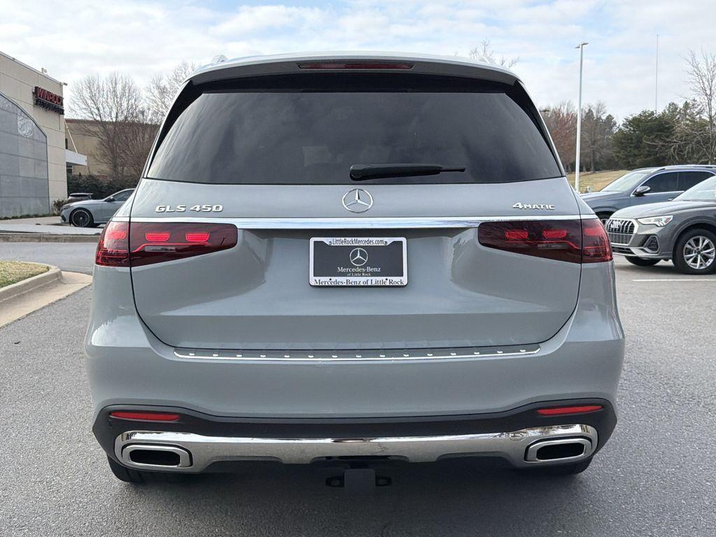 new 2026 Mercedes-Benz GLS 450 car, priced at $106,670