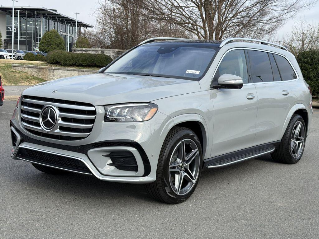 new 2026 Mercedes-Benz GLS 450 car, priced at $106,670