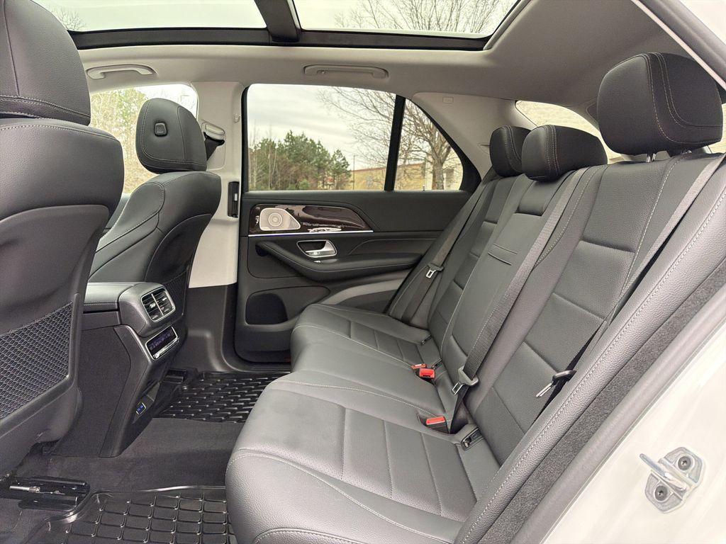 new 2026 Mercedes-Benz GLE 350 car, priced at $75,100