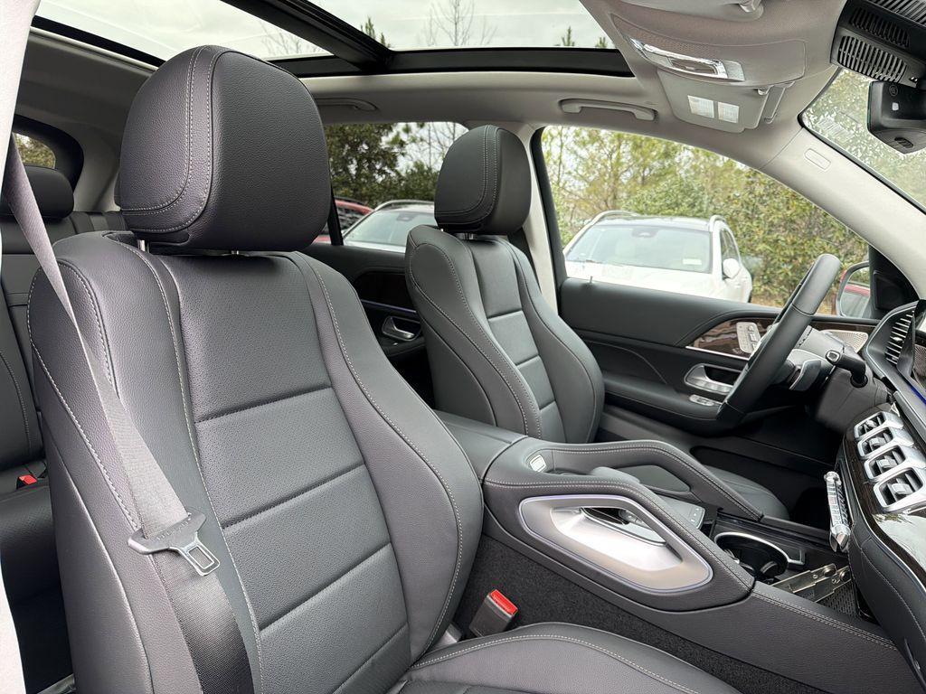 new 2026 Mercedes-Benz GLE 350 car, priced at $75,100