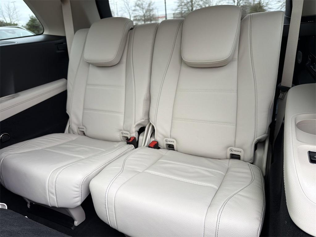 new 2026 Mercedes-Benz GLS 450 car, priced at $101,335