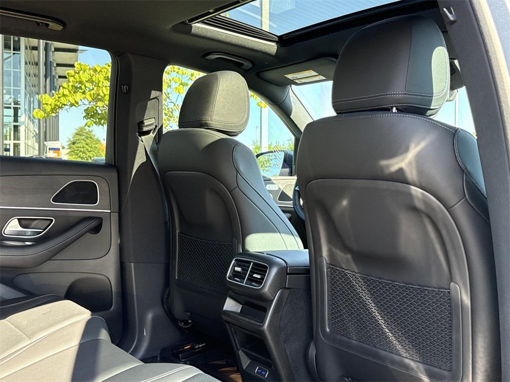 used 2025 Mercedes-Benz GLE 350 car, priced at $59,956