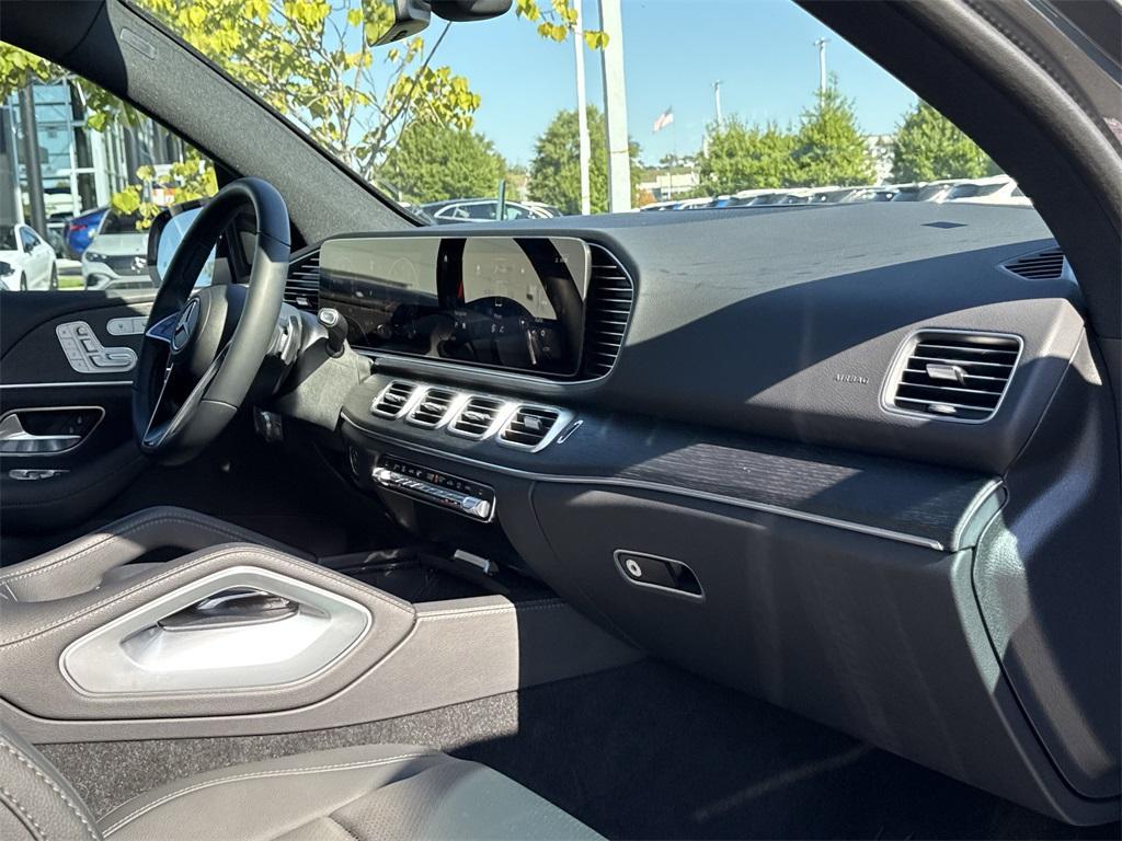 used 2025 Mercedes-Benz GLE 350 car, priced at $59,956