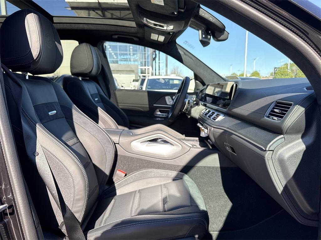 new 2026 Mercedes-Benz AMG GLE 63 car, priced at $142,925