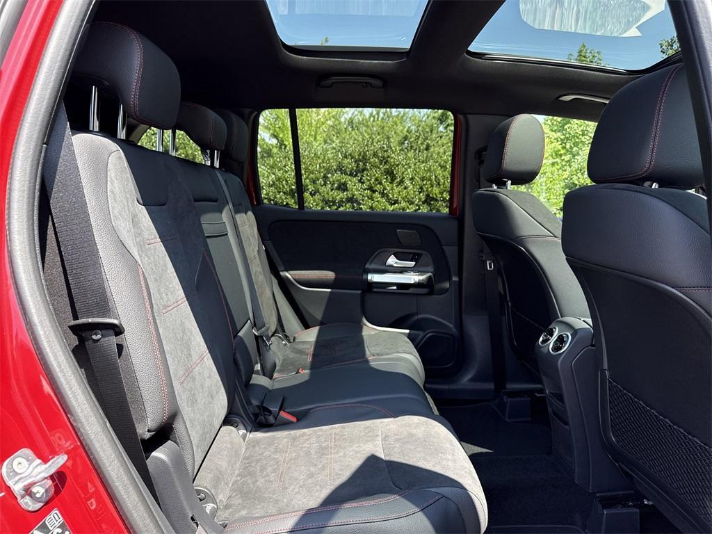 new 2026 Mercedes-Benz GLB 250 car, priced at $60,055