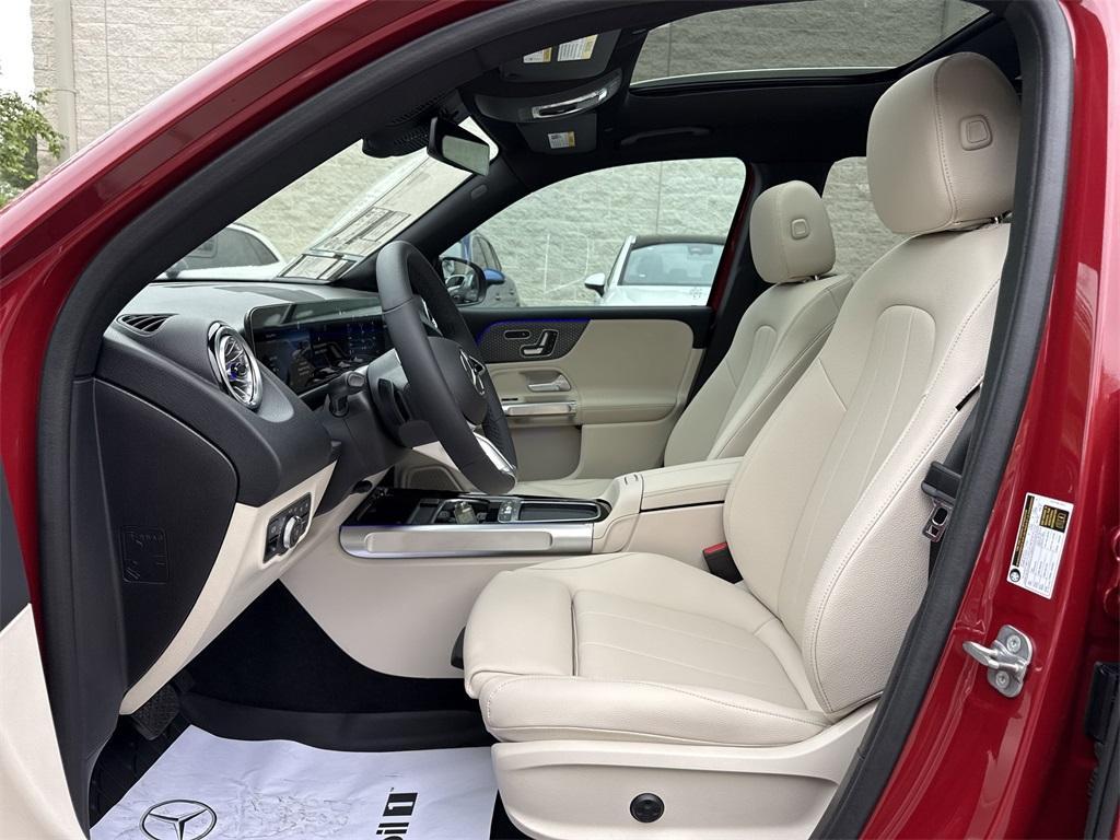 new 2025 Mercedes-Benz GLB 250 car, priced at $50,235