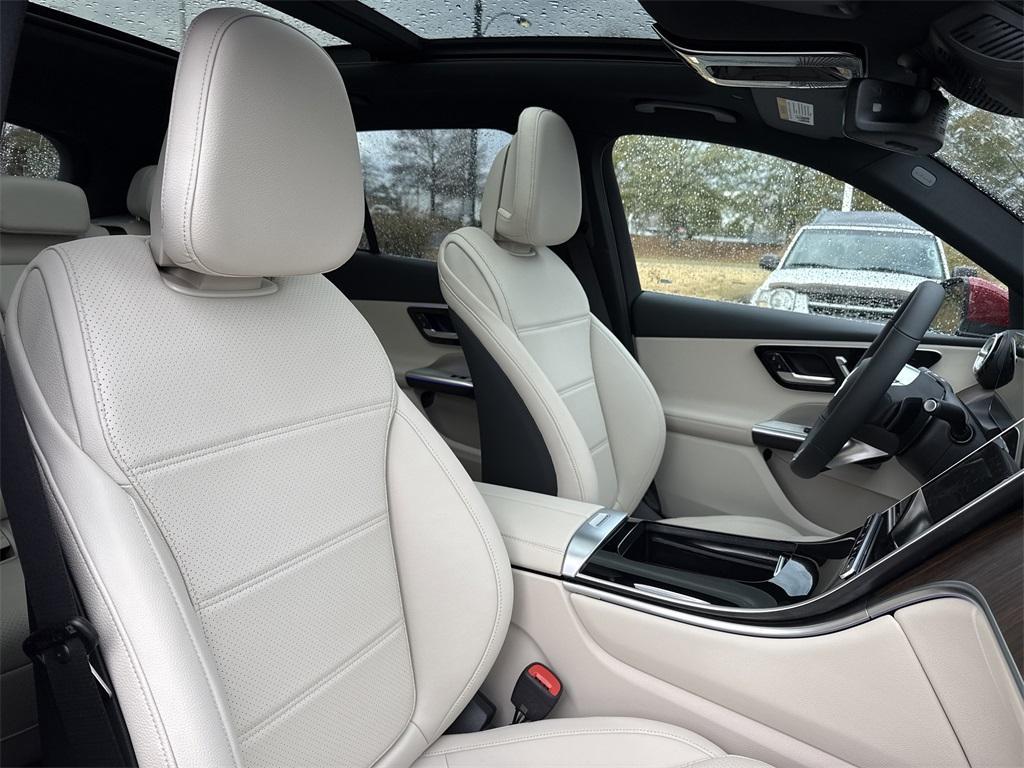 new 2026 Mercedes-Benz GLC 300 car, priced at $59,905