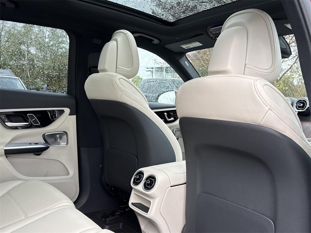 new 2026 Mercedes-Benz GLC 300 car, priced at $59,905