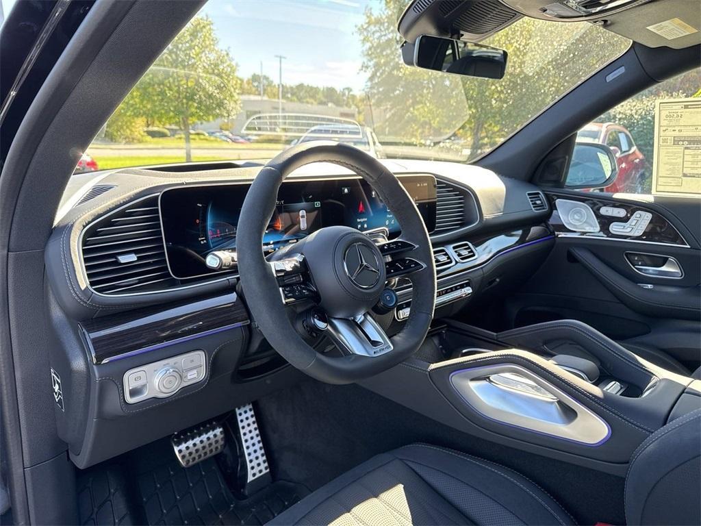new 2025 Mercedes-Benz AMG GLE 53 car, priced at $101,295