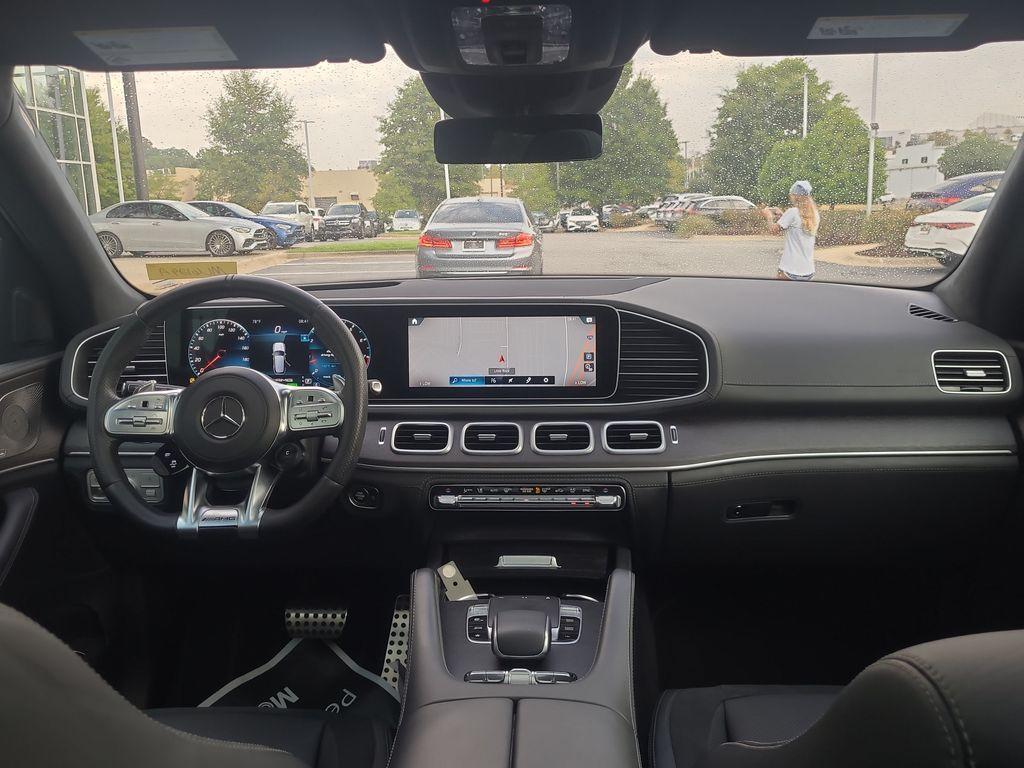 Mercedes-Benz GLE view 21
