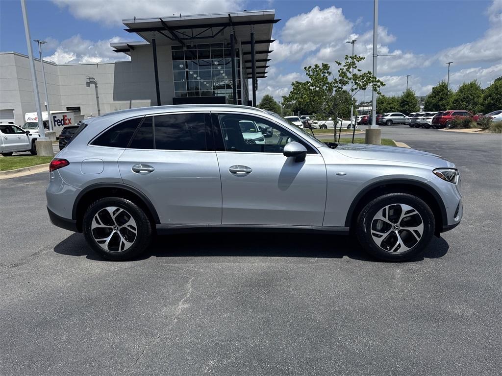 new 2025 Mercedes-Benz GLC 350e car, priced at $65,615