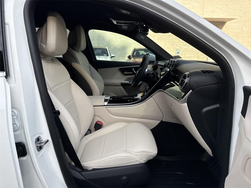 new 2025 Mercedes-Benz GLC 350e car, priced at $63,650