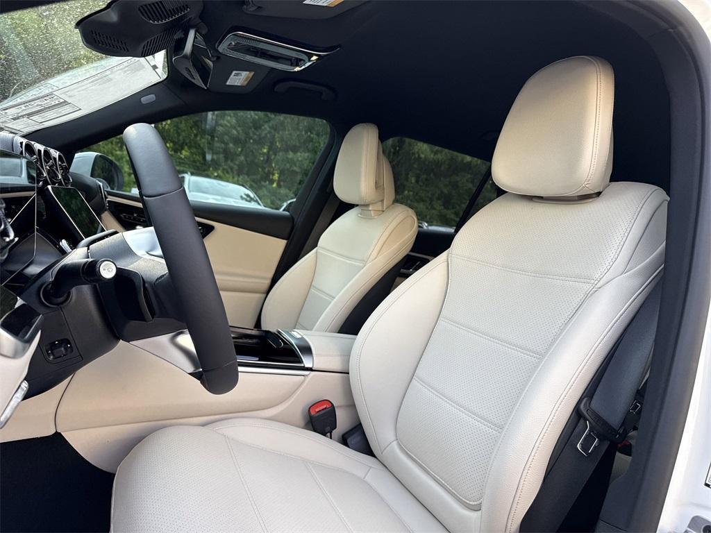 new 2025 Mercedes-Benz GLC 350e car, priced at $63,650