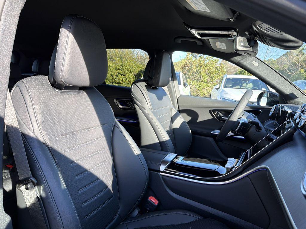 new 2026 Mercedes-Benz GLC 300 car, priced at $61,105