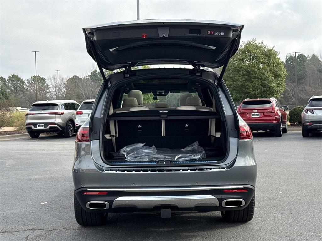 new 2026 Mercedes-Benz GLS 450 car, priced at $103,000